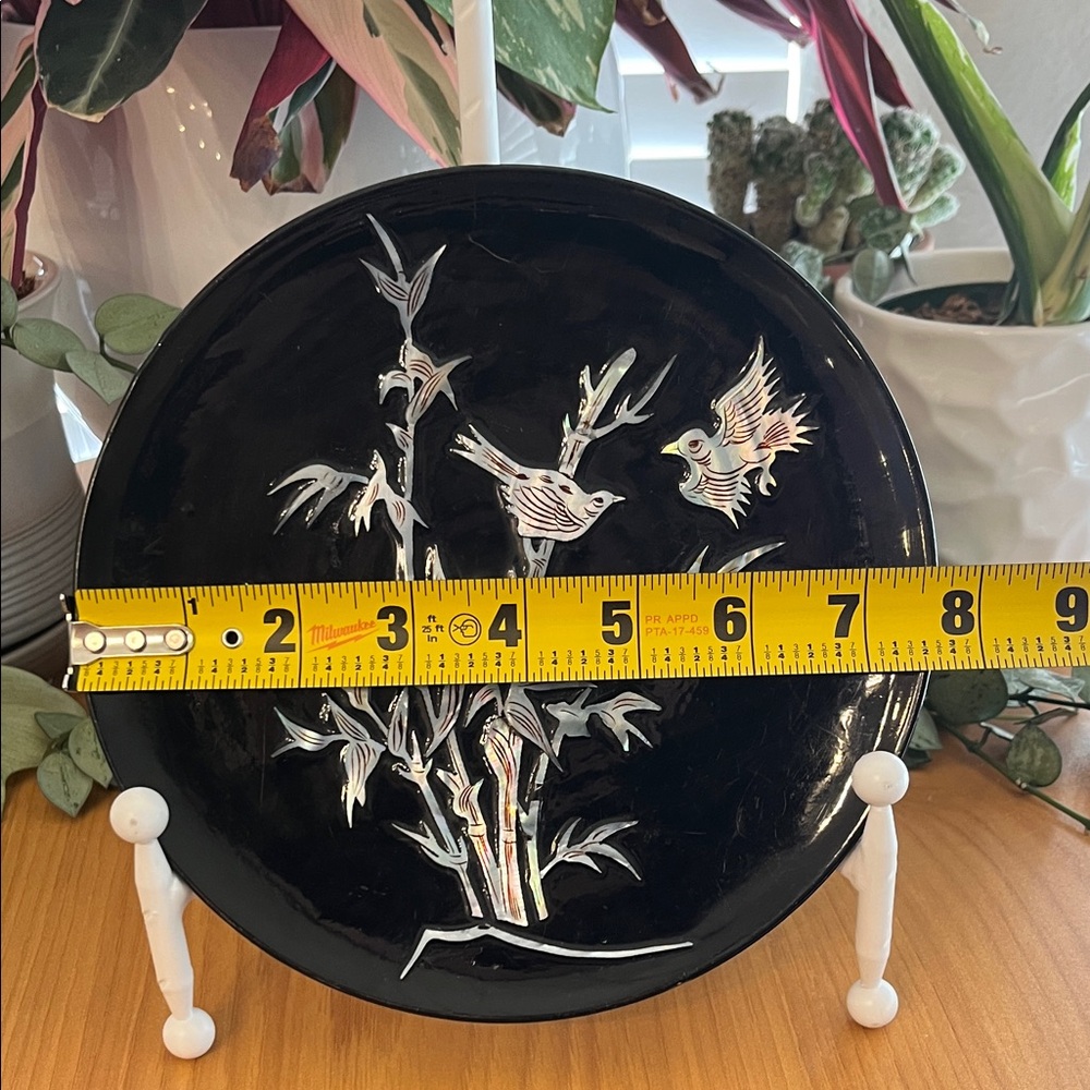 Lacquer Mother Of Pearl Inlayed Plate Vintage - Picture 6 of 7